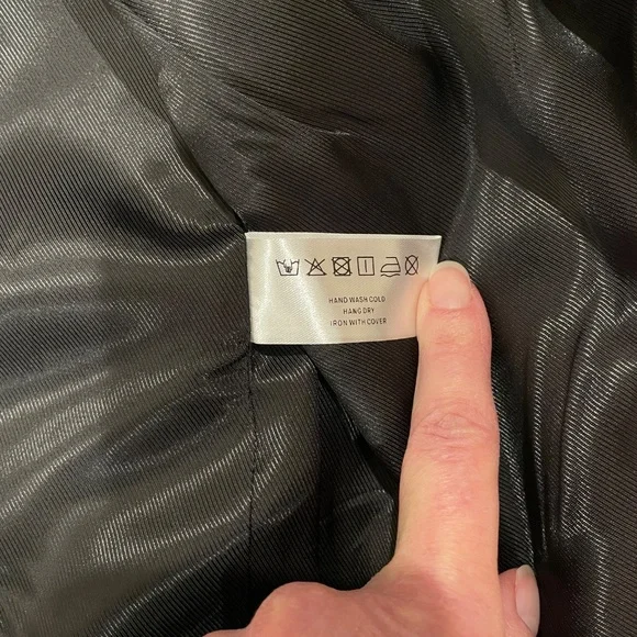 Modern Citizen Rama Front-Vent Vegan Leather Skirt - Black - 1X $162 - Picture 4 of 7